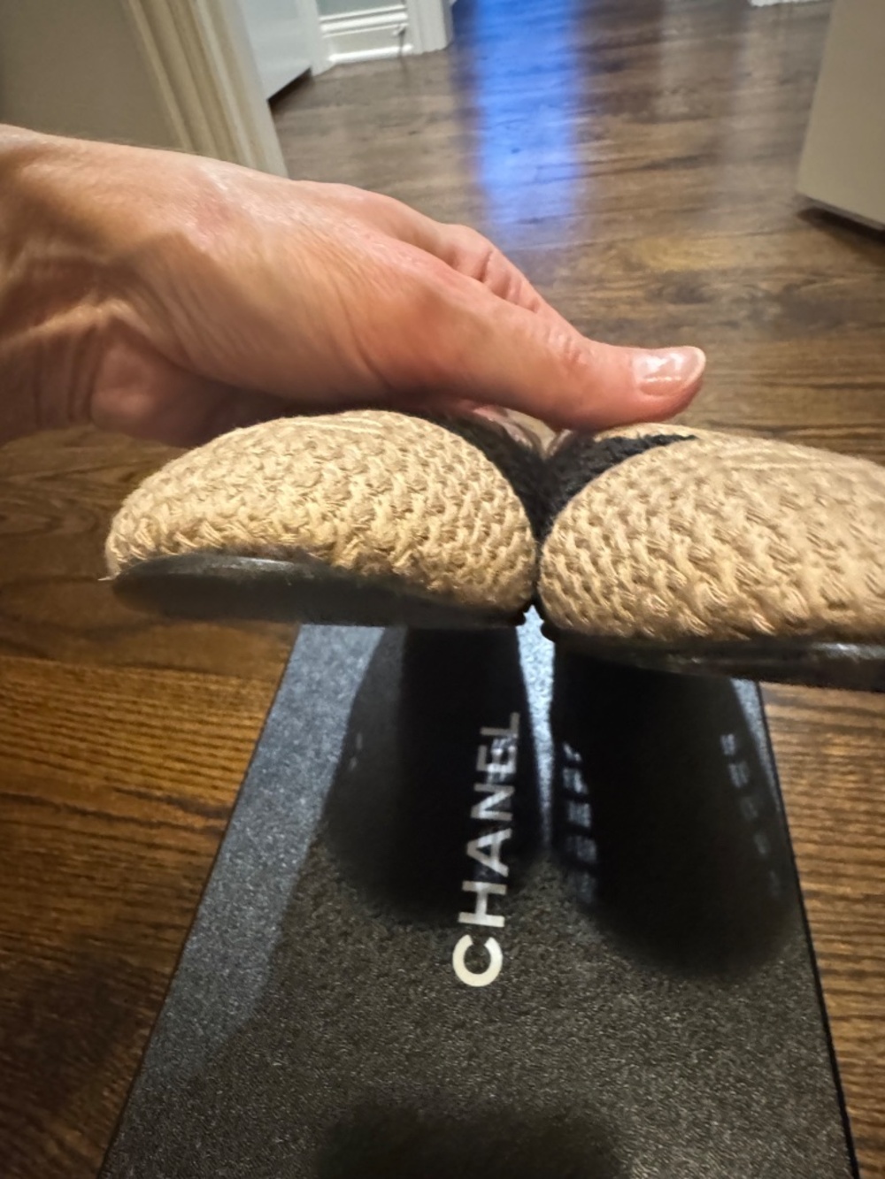 Chanel Raffia Ballet Flats - Black / Beige - Picture 7 of 9